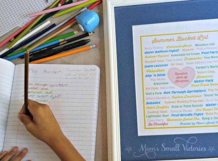 How a summer bullet journal saved my sanity by mom's small victories. The play harder list is where my kids keep track of the fun stuff they want to do this summer off of our free summer bucket list printable.