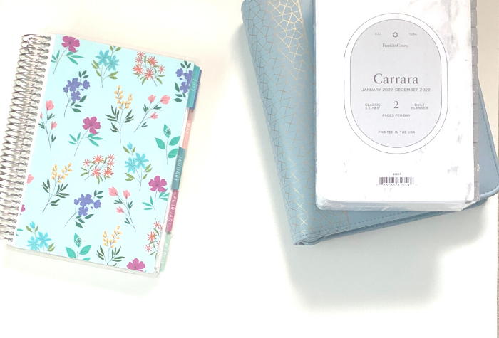the best daily planners picturing coiled erin condren daily planner with a floral cover and a franklin planner binder and pack of carrara day on 2 page inserts