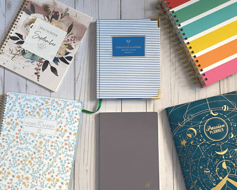 The 10 Best Weekly Planners 2023 for Moms to Organize the Chaos and Have a Fantastic Year